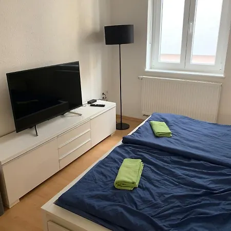Homestay Nahe Bahnhof Und